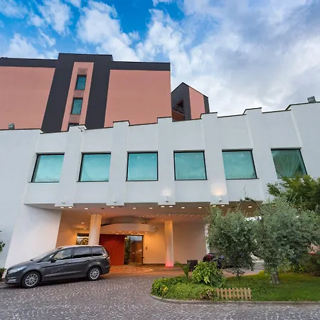 Shg Antonella 4* Pomezia