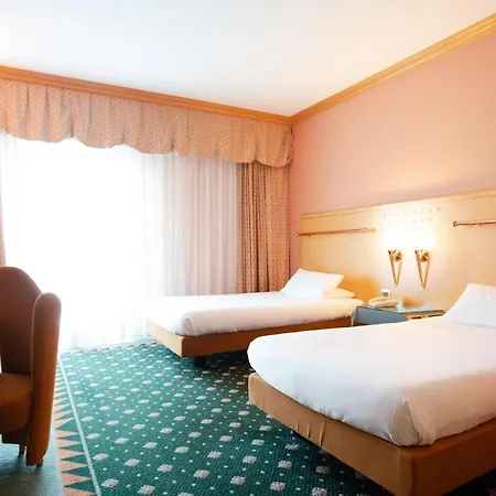 Shg Antonella 4* Pomezia